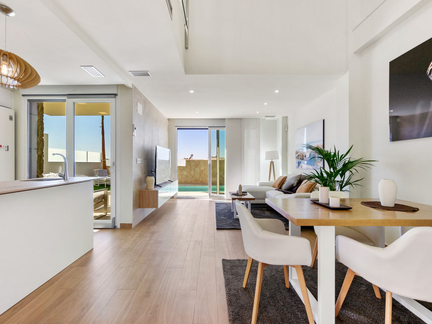 3 Bedrooms Independent Villa For Sale in Rojales