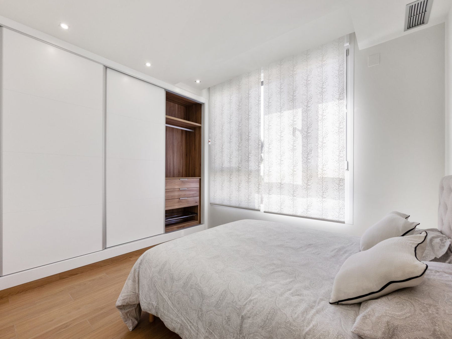 3 Bedrooms Independent Villa For Sale in Rojales