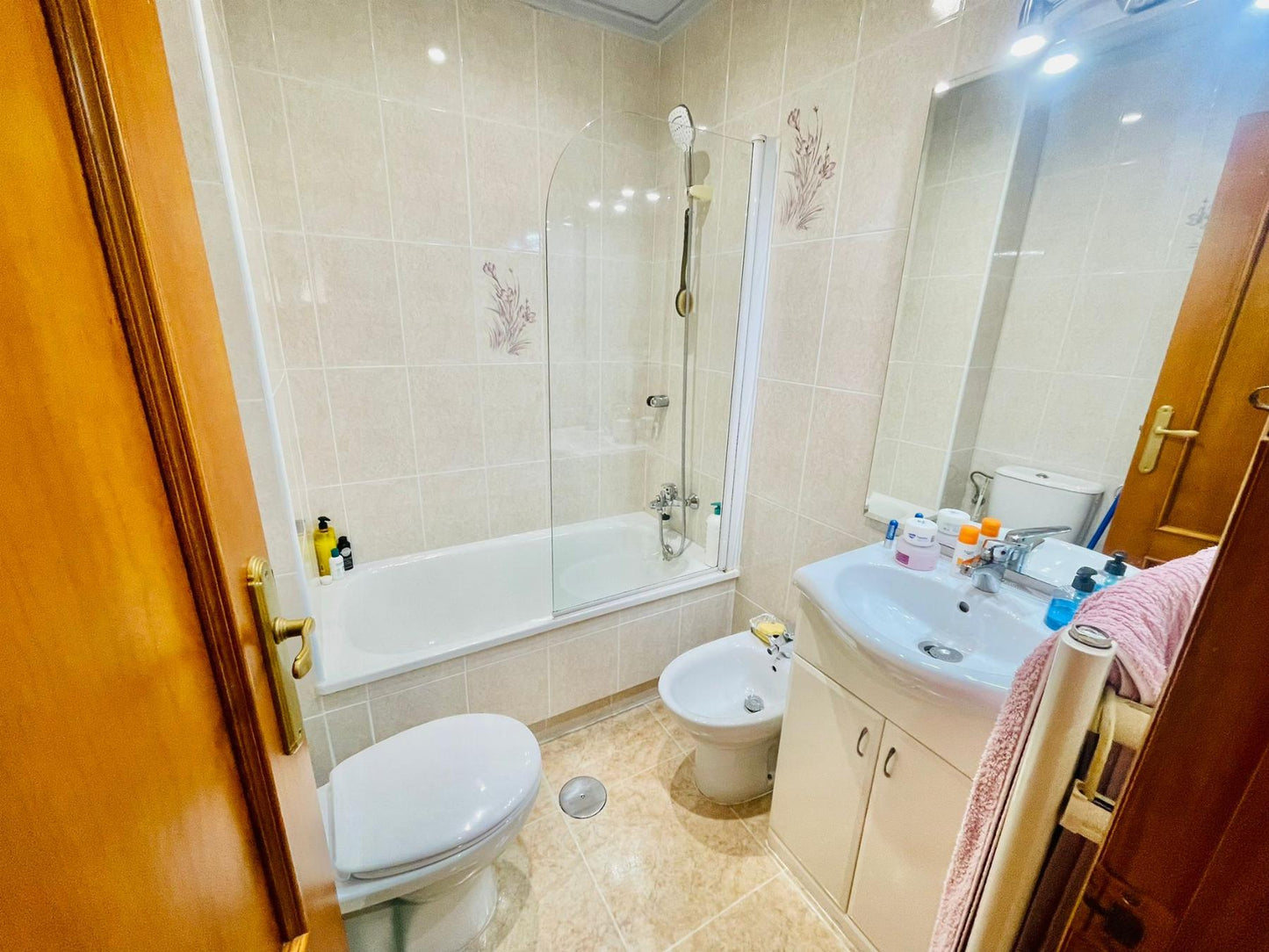 2 Bedrooms Apartment For Sale Just 500 meters from Acequion Beach