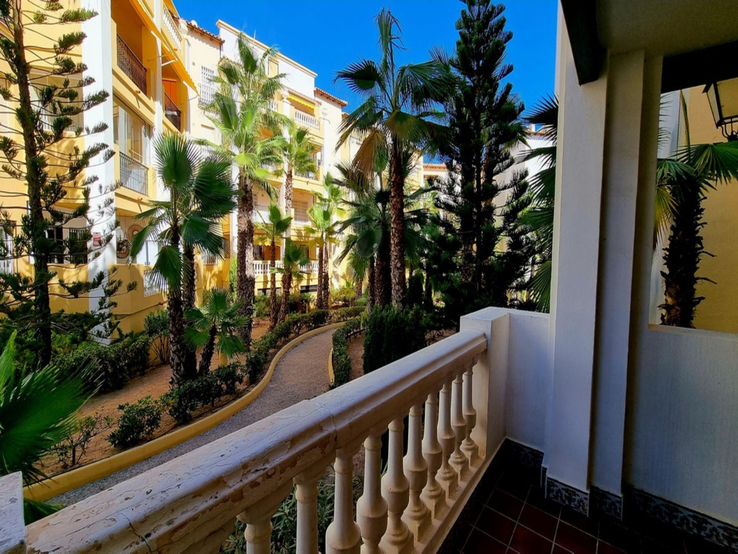 2 Bedrooms Luxurious Apartment Just 200 Meters from the Beach Torrevieja