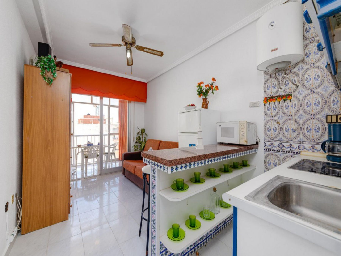 Charming Studio Just Steps from the Beach at Playa Los Locos