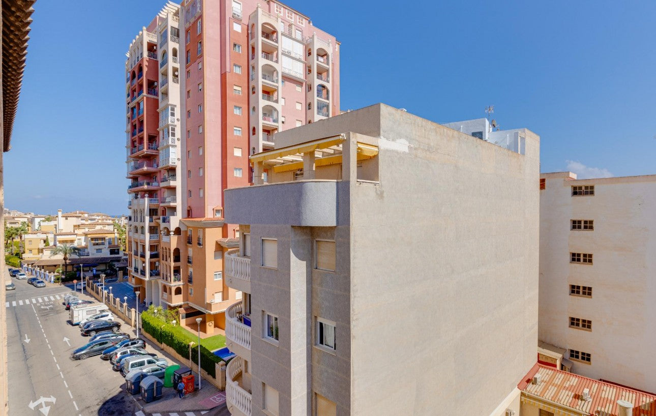 Charming Studio Just Steps from the Beach at Playa Los Locos