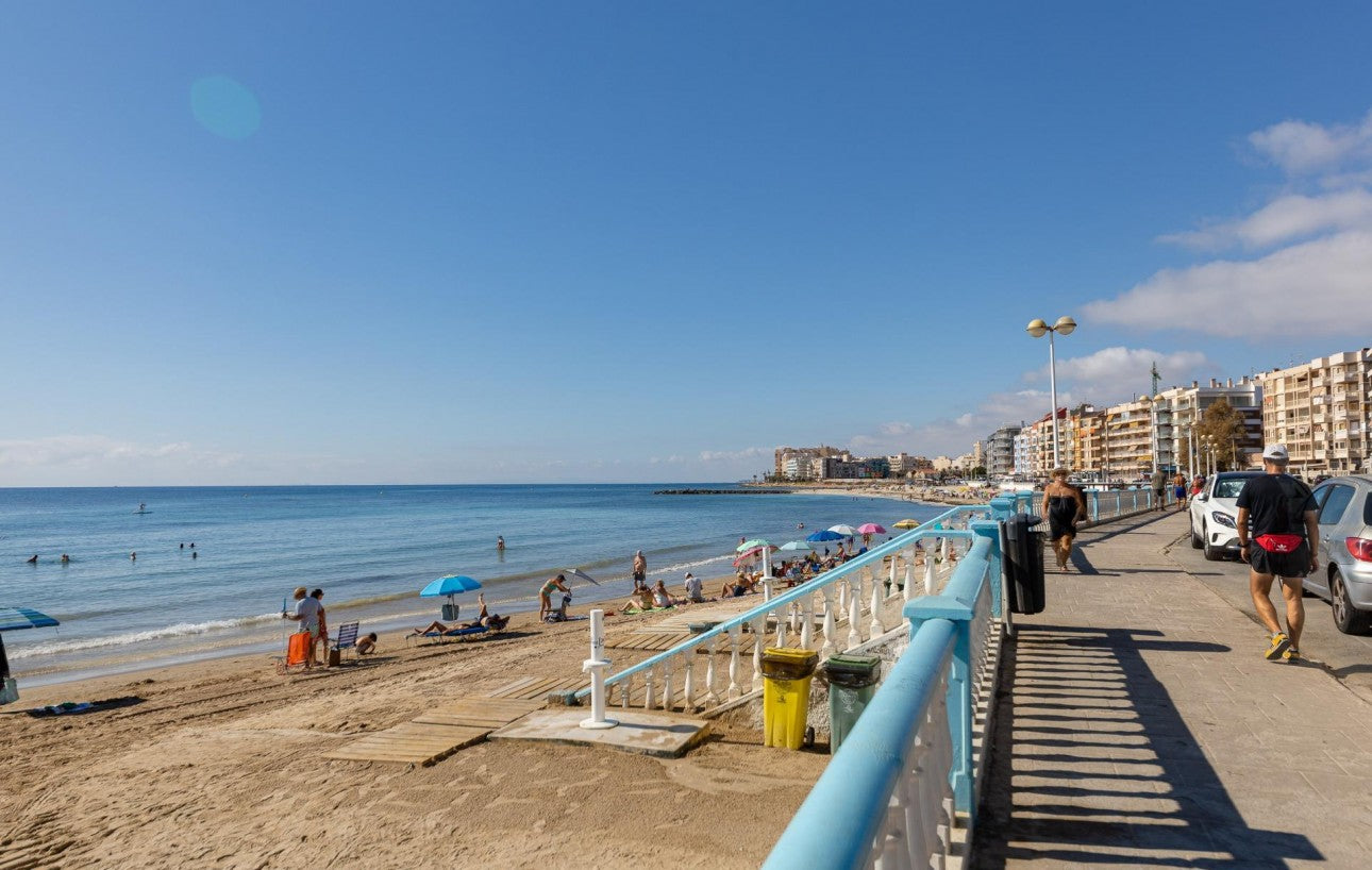 Charming Studio Just Steps from the Beach at Playa Los Locos