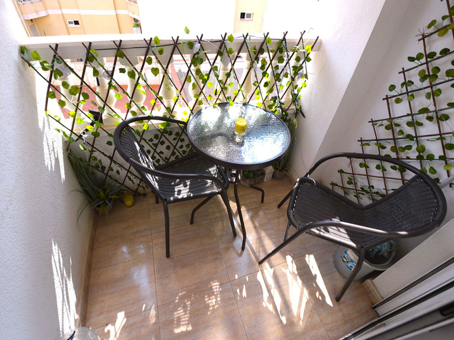 2 Bedrooms Apartment For Sale in Torrevieja