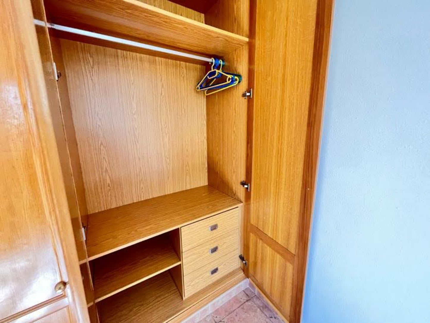 3 Bedrooms Villa with Private Pool For Sale in Guardamar