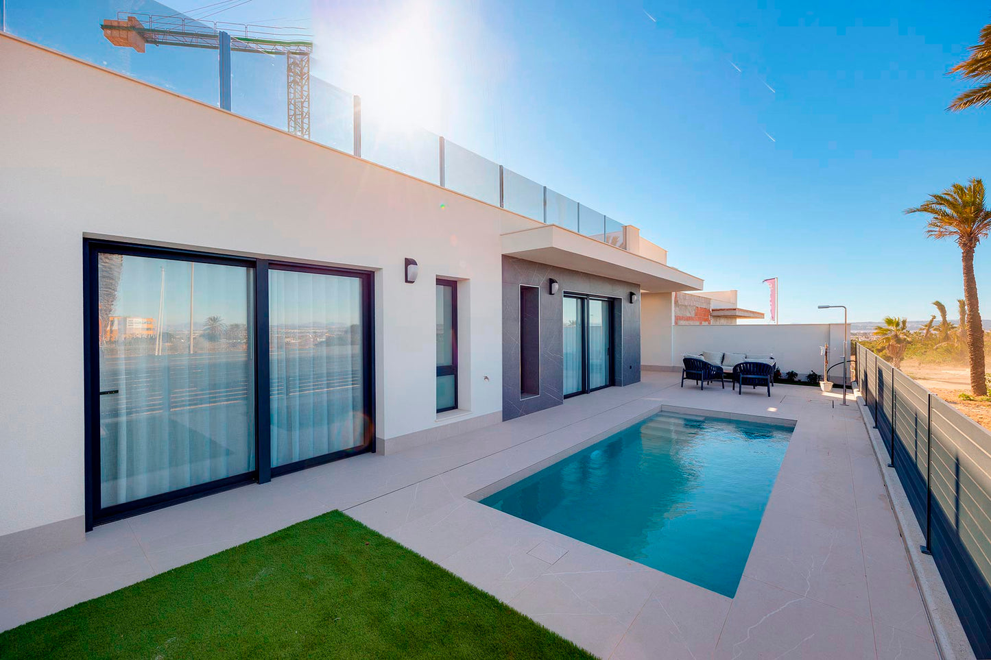 3 Bedrooms Villa For Sale in Torrevieja with Private Pool and Close to the Services